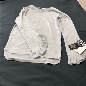 STAR RIDE cowgirl Collection ruffle sleeve gray top size M (10-12)